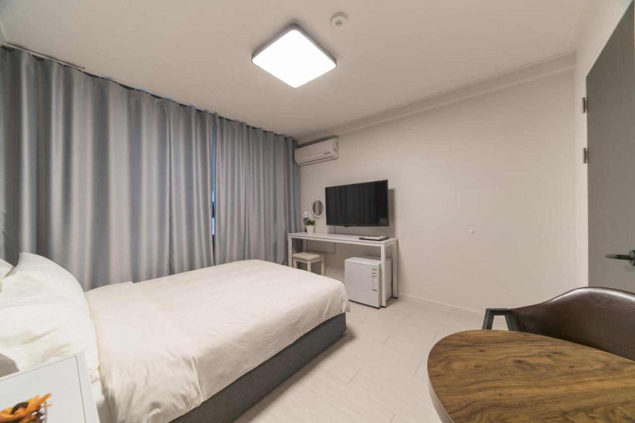 Hotel La Famille Yangyang Exterior foto