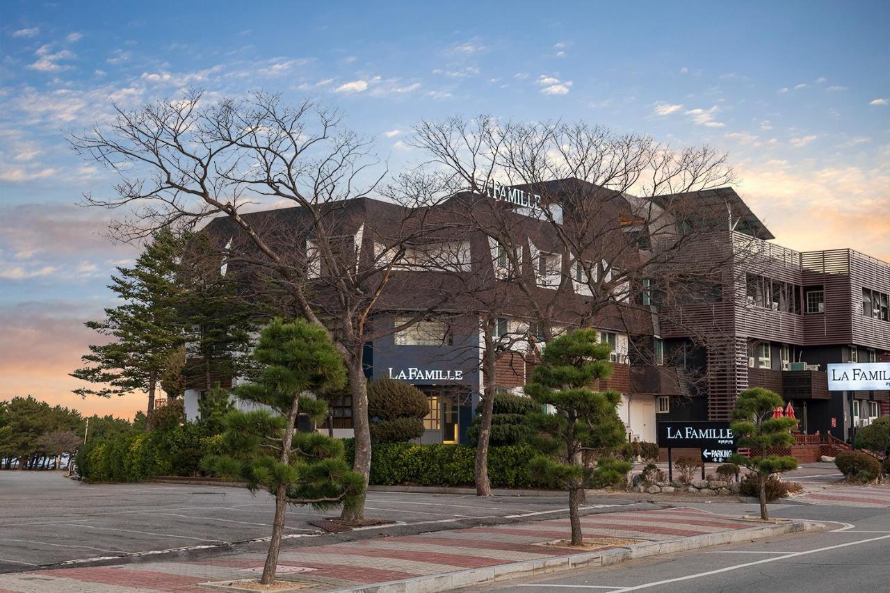 Hotel La Famille Yangyang Exterior foto